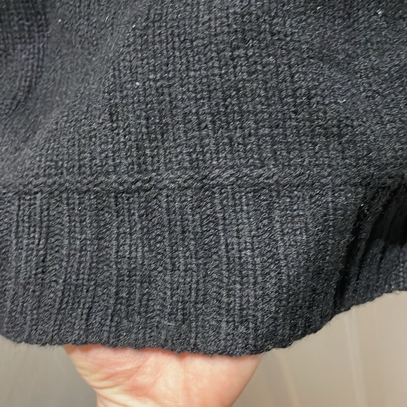 Cashmere sweater - Picture 11 of 15